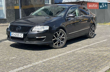 Седан Volkswagen Passat 2008 в Ужгороді