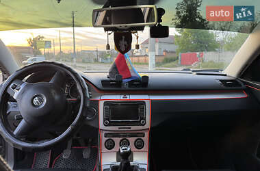 Универсал Volkswagen Passat 2009 в 