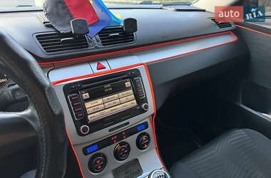 Универсал Volkswagen Passat 2009 в 