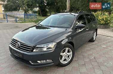 Універсал Volkswagen Passat 2013 в Краснограді