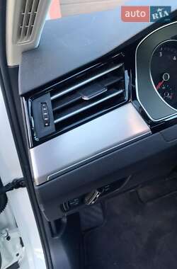 Универсал Volkswagen Passat 2016 в 