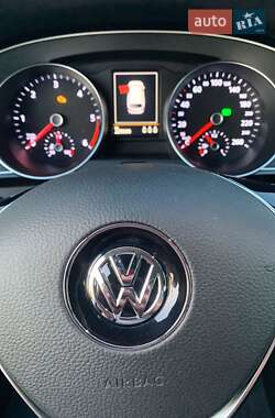 Универсал Volkswagen Passat 2016 в 