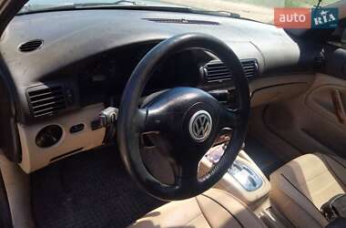 Седан Volkswagen Passat 1997 в 