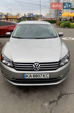 Volkswagen Passat 2013 Volkswagen Passat 2013