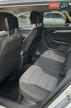 Универсал Volkswagen Passat 2013 в 