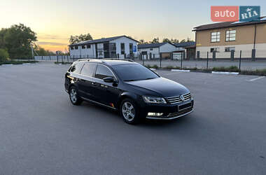 Универсал Volkswagen Passat 2012 в 