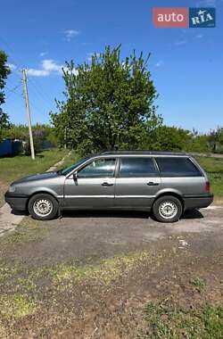 Універсал Volkswagen Passat 1995 в 