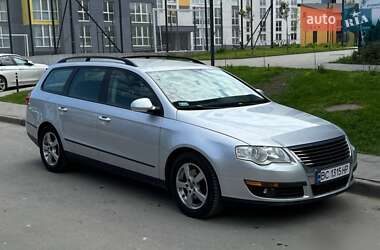 Універсал Volkswagen Passat 2008 в Львові