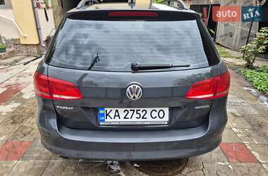 Універсал Volkswagen Passat 2011 в 