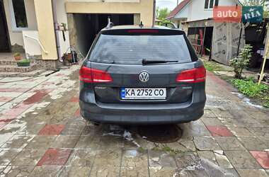 Універсал Volkswagen Passat 2011 в 