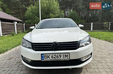 Volkswagen Passat 2012 Volkswagen Passat 2012