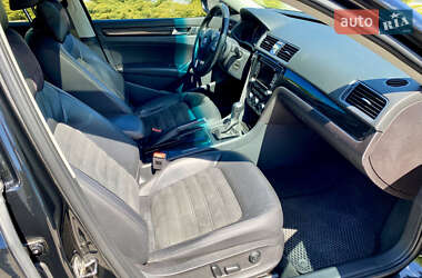 Седан Volkswagen Passat 2011 в 