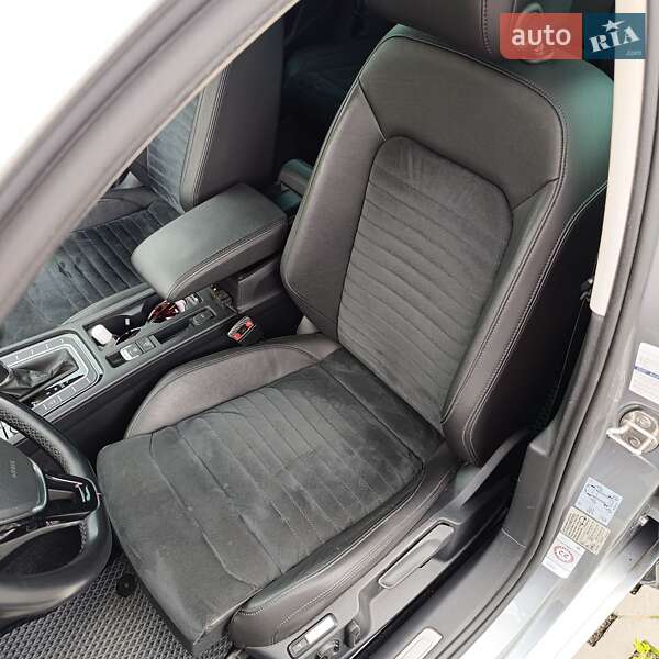 Универсал Volkswagen Passat 2018 в Хмельницком