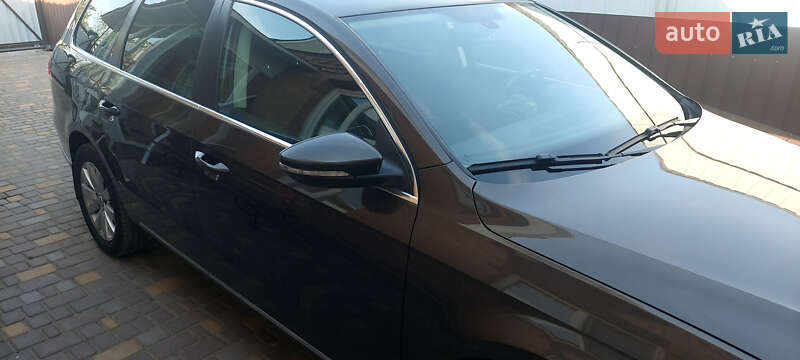 Универсал Volkswagen Passat 2012 в Бердичеве