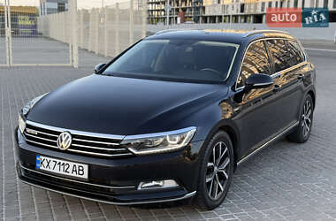 Универсал Volkswagen Passat 2015 в Харькове