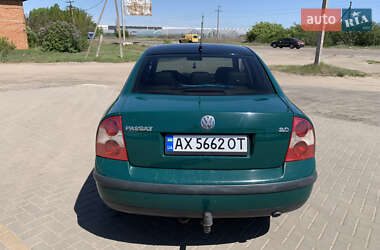 Седан Volkswagen Passat 2001 в 