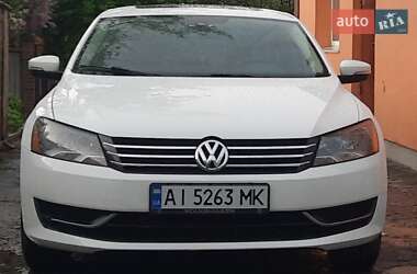 Седан Volkswagen Passat 2012 в 