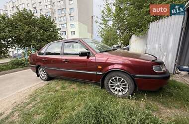 Седан Volkswagen Passat 1996 в 