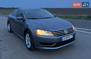 Седан Volkswagen Passat 2011 в Черкасах