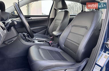 Седан Volkswagen Passat 2020 в 