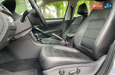 Седан Volkswagen Passat 2014 в 