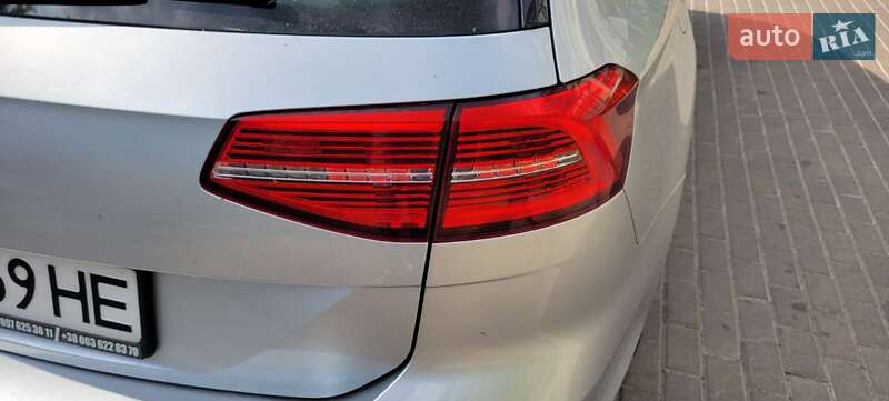 Универсал Volkswagen Passat 2018 в Киеве