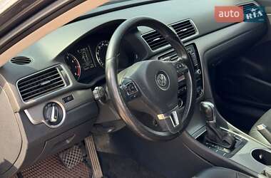 Седан Volkswagen Passat 2015 в 