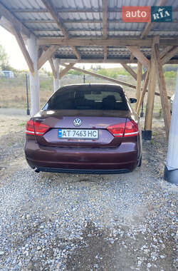 Седан Volkswagen Passat 2011 в Нововолынске