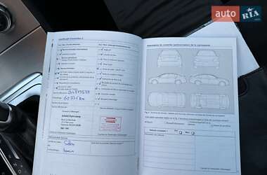 Універсал Volkswagen Passat 2012 в 