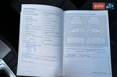 Універсал Volkswagen Passat 2012 в 