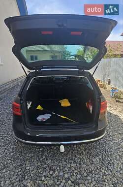 Универсал Volkswagen Passat 2012 в 