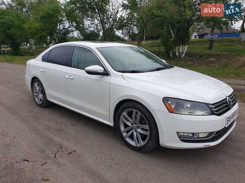 Седан Volkswagen Passat 2012 в Крыжополе