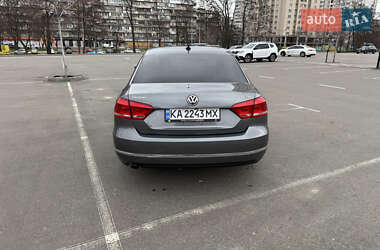 Седан Volkswagen Passat 2015 в 