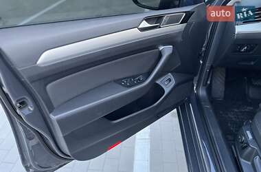 Универсал Volkswagen Passat 2015 в 
