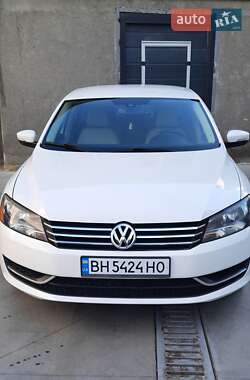 Volkswagen Passat 2012 Volkswagen Passat 2012