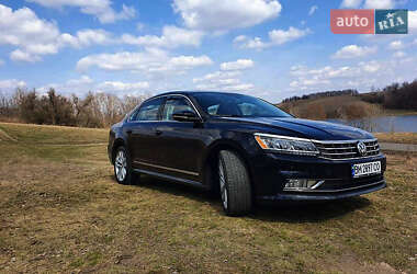 Седан Volkswagen Passat 2018 в Хмельницькому
