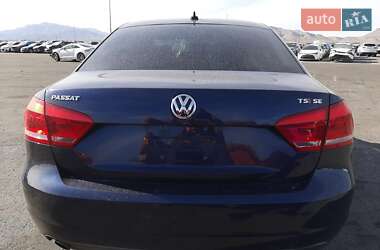 Седан Volkswagen Passat 2014 в 