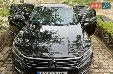 Седан Volkswagen Passat 2017 в 