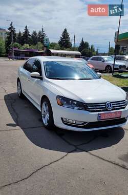 Седан Volkswagen Passat 2013 в Кременчуці
