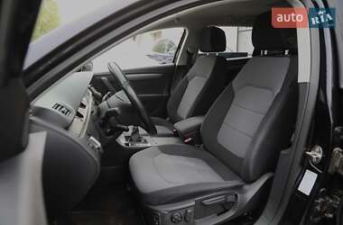 Універсал Volkswagen Passat 2011 в 