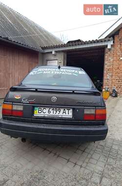 Седан Volkswagen Passat 1989 в Бучачі