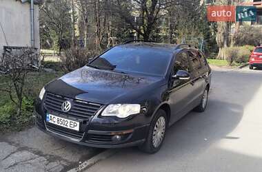Універсал Volkswagen Passat 2010 в Києві