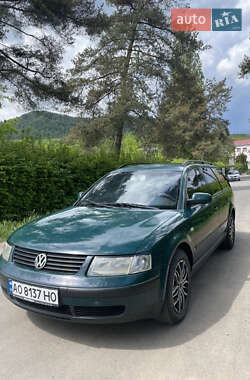Универсал Volkswagen Passat 1999 в Ужгороде