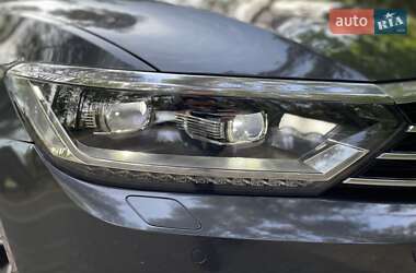 Седан Volkswagen Passat 2019 в 