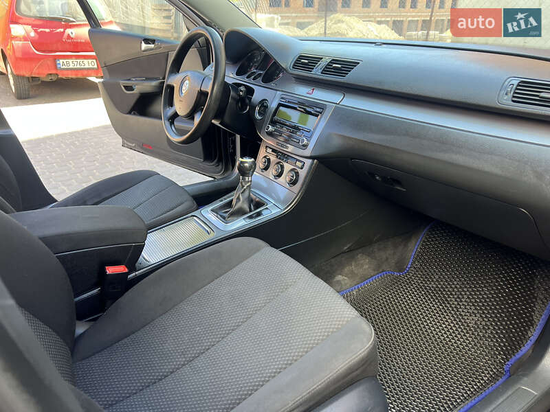 Седан Volkswagen Passat 2008 в Вінниці