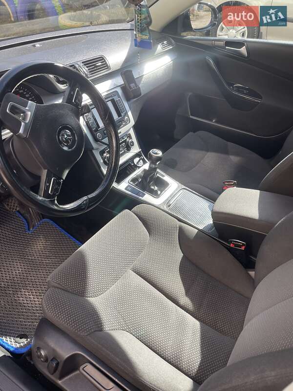 Универсал Volkswagen Passat 2010 в Тернополе фото 14 Универсал Volkswagen Passat 2010 в Тернополе