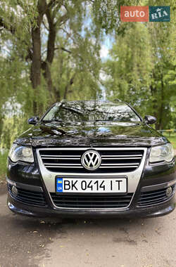 Універсал Volkswagen Passat 2010 в 