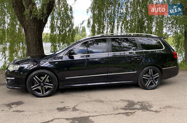 Універсал Volkswagen Passat 2010 в 