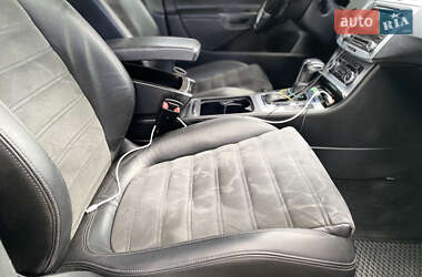 Універсал Volkswagen Passat 2010 в 