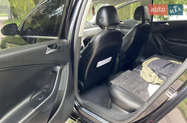 Універсал Volkswagen Passat 2010 в 